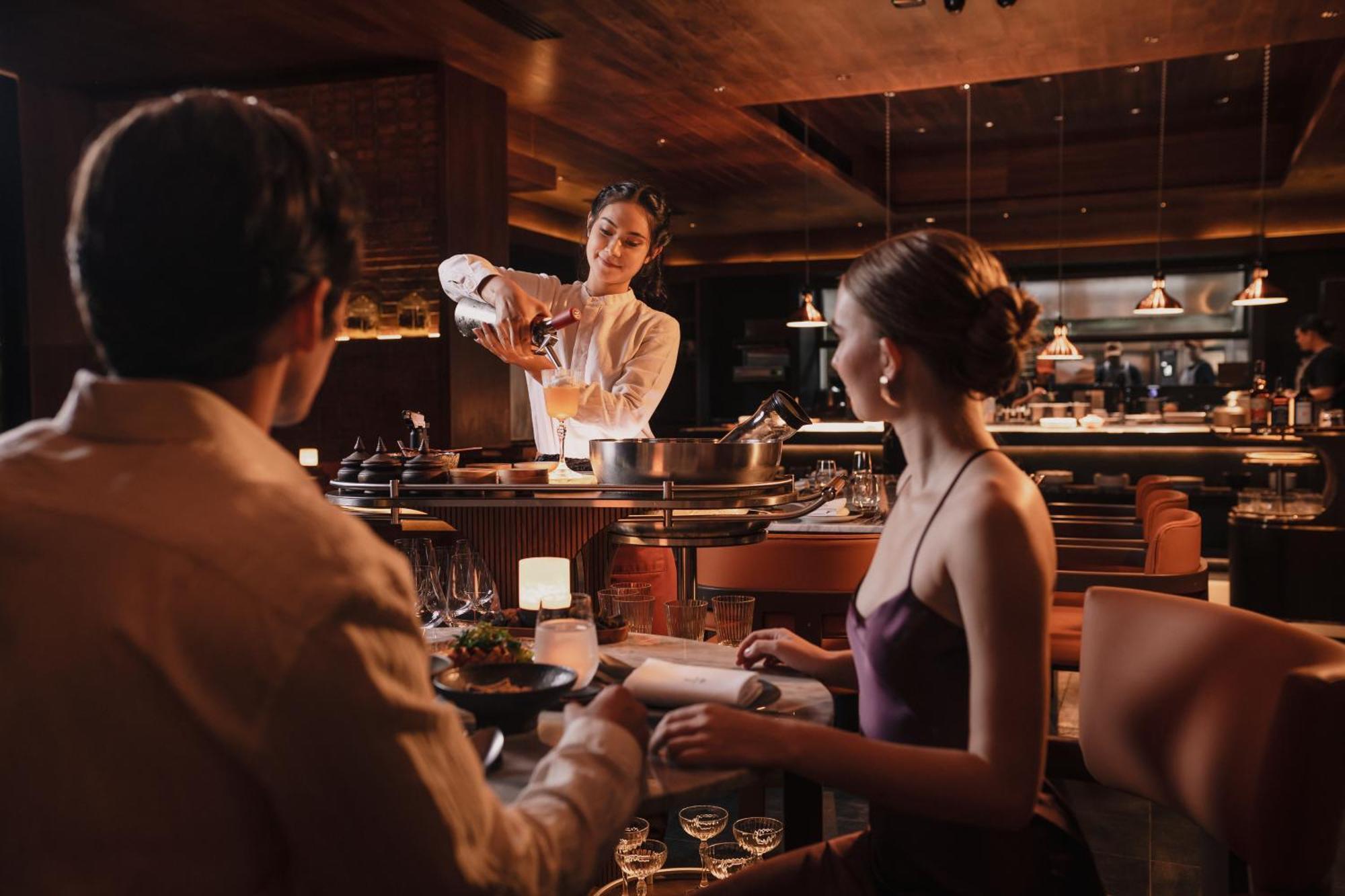 Nysa Hotel Bangkok Sukhumvit 11 Eksteriør billede A restaurant in Moscow